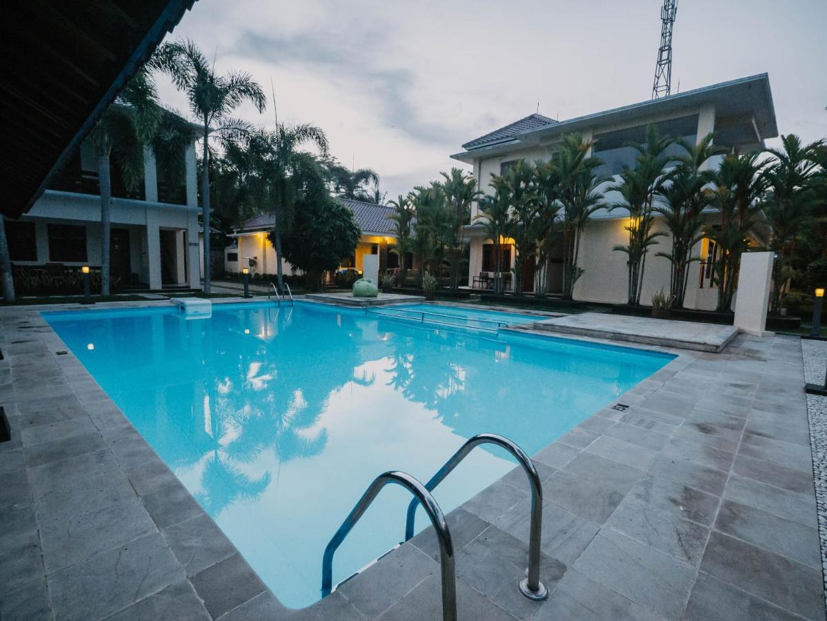 Sunrise Resort Batukaras ภายนอก รูปภาพ