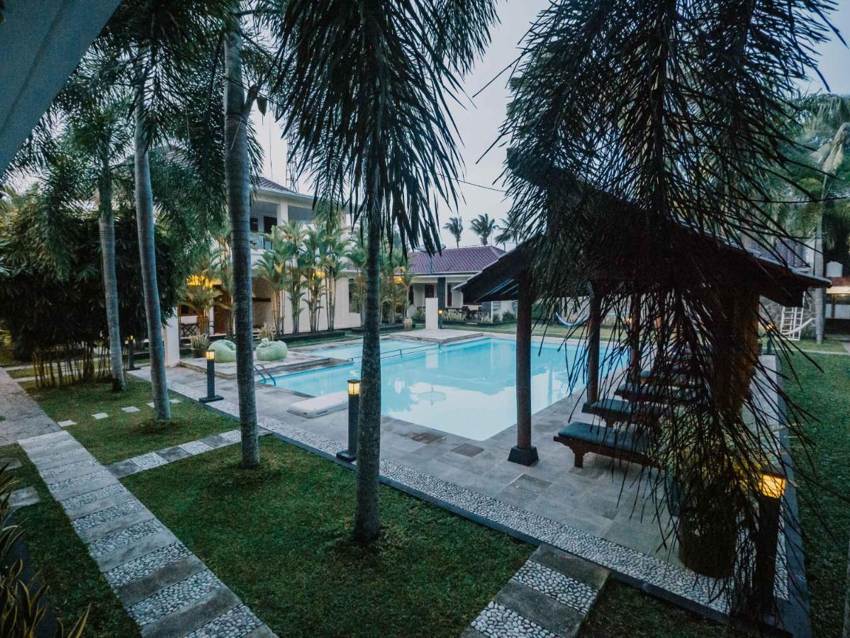 Sunrise Resort Batukaras ภายนอก รูปภาพ