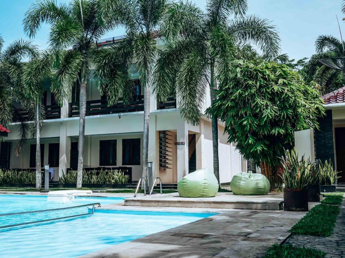 Sunrise Resort Batukaras ภายนอก รูปภาพ