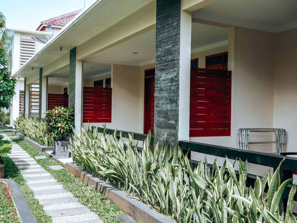 Sunrise Resort Batukaras ภายนอก รูปภาพ