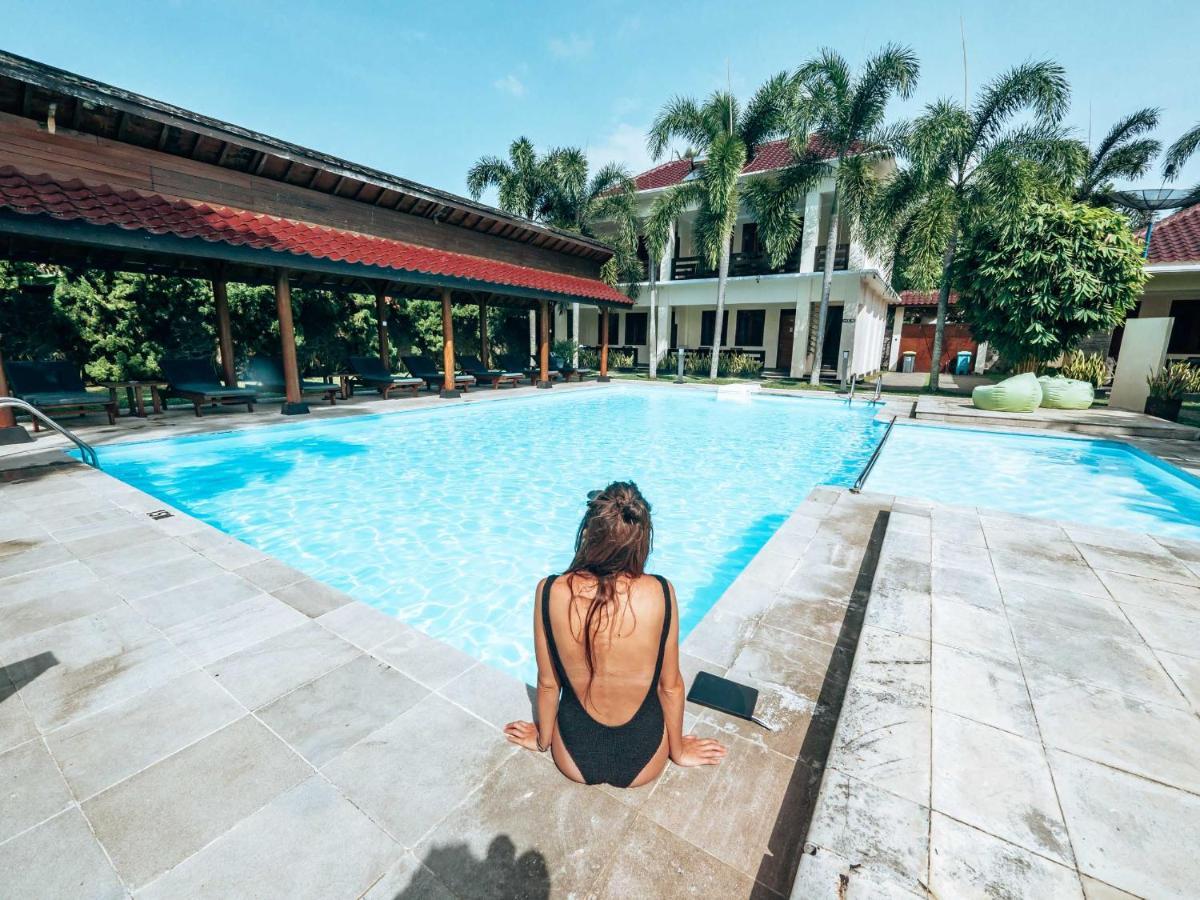 Sunrise Resort Batukaras ภายนอก รูปภาพ