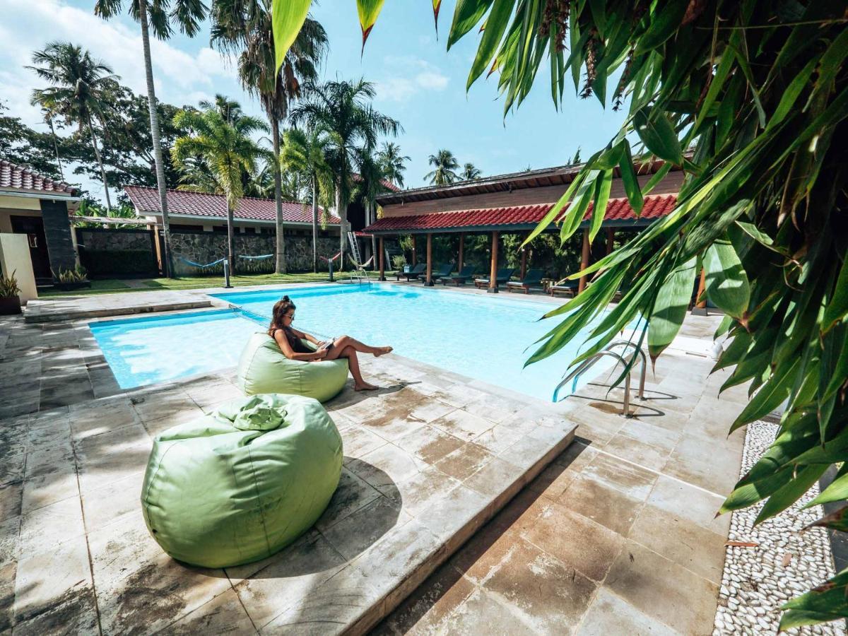 Sunrise Resort Batukaras ภายนอก รูปภาพ