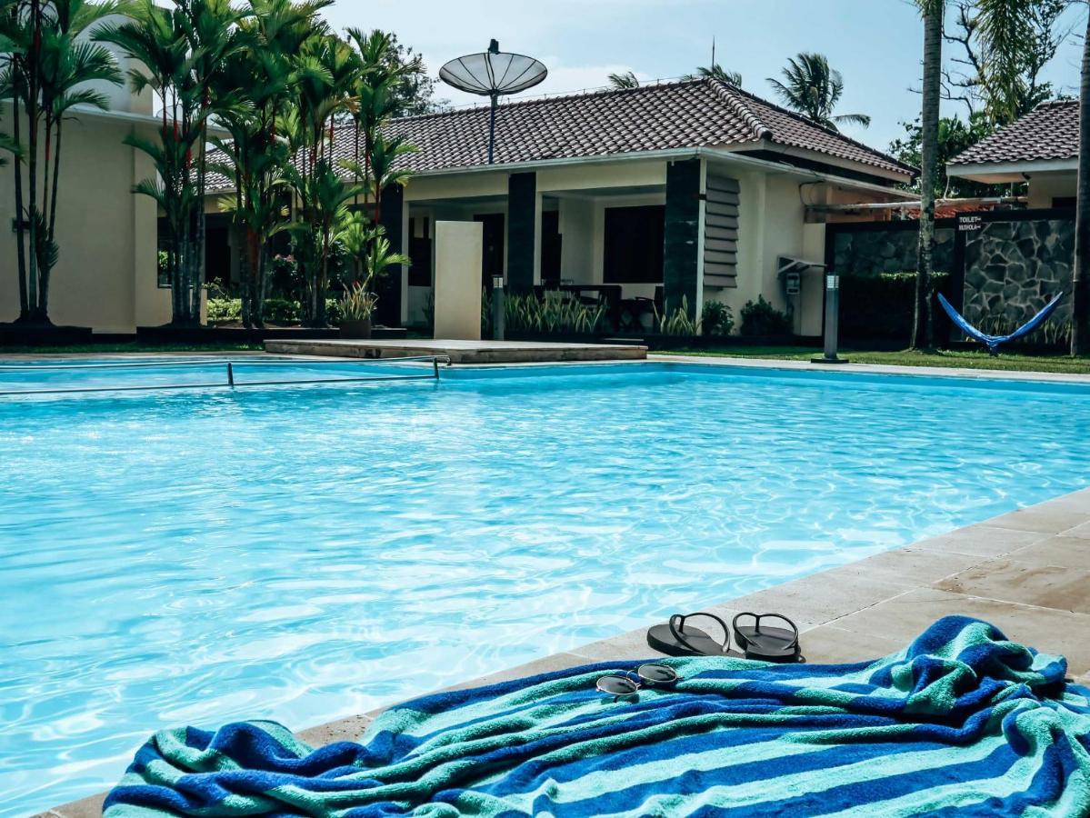 Sunrise Resort Batukaras ภายนอก รูปภาพ