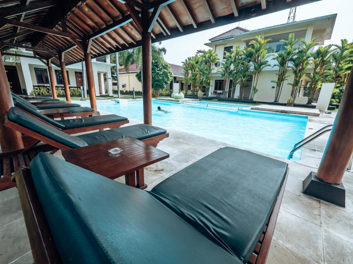 Sunrise Resort Batukaras ภายนอก รูปภาพ